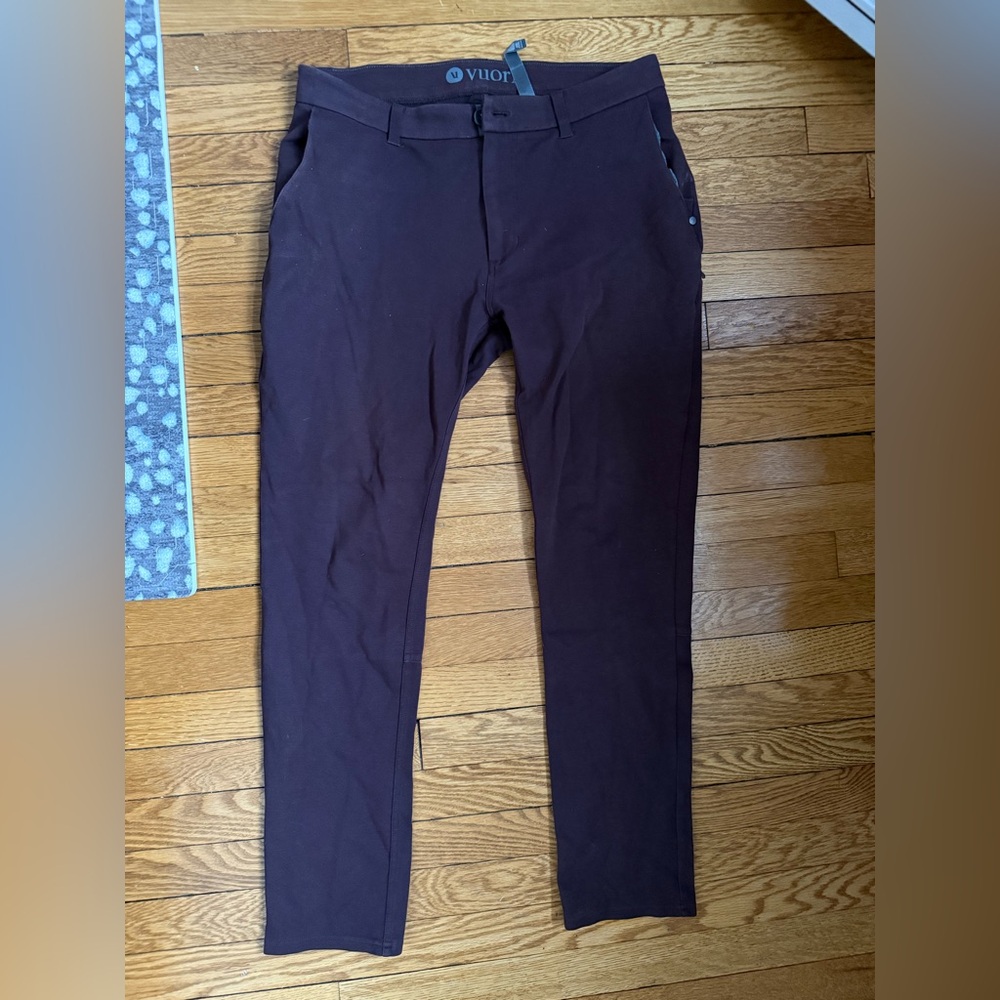 Vuori Everything Chino Pants - Size 32
